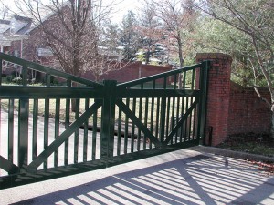 Automated Gate Systems - Green Residential Gate in Central Kentucky